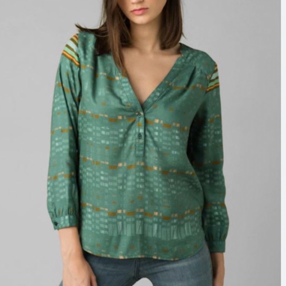 PrAna Elsie peacock green 100% Tencel long sleeve lightweight blouse size small